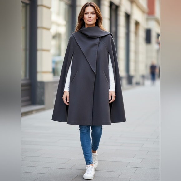 Elegant 1960s Purple Mauve Cape Coat by Gemini - 100% Wool - M - Picture 10 of 10